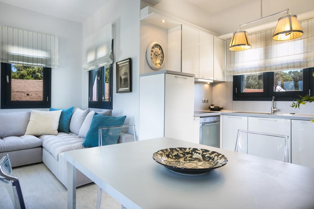 Seirios Luxury Villa Svoronata Eksteriør bilde