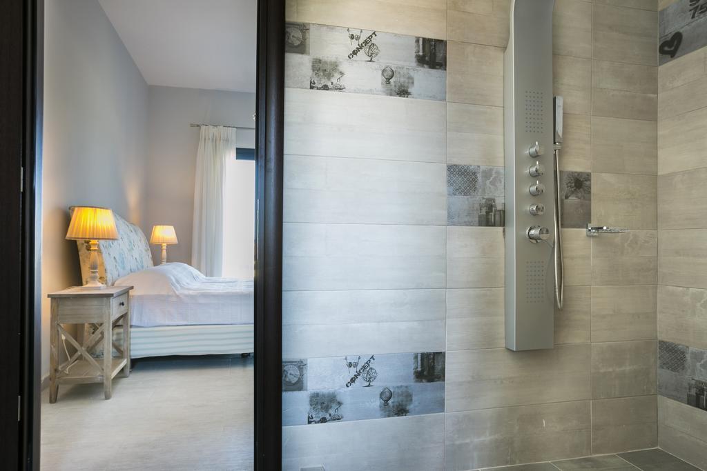 Seirios Luxury Villa Svoronata Eksteriør bilde